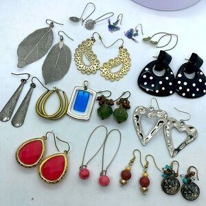 Earrings lot